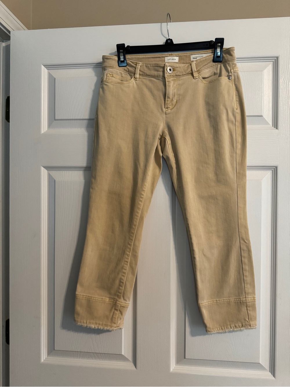 J. Jill Beige Cropped Straight Jeans